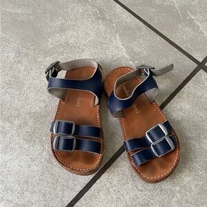 Freshly Picked sandals 7C